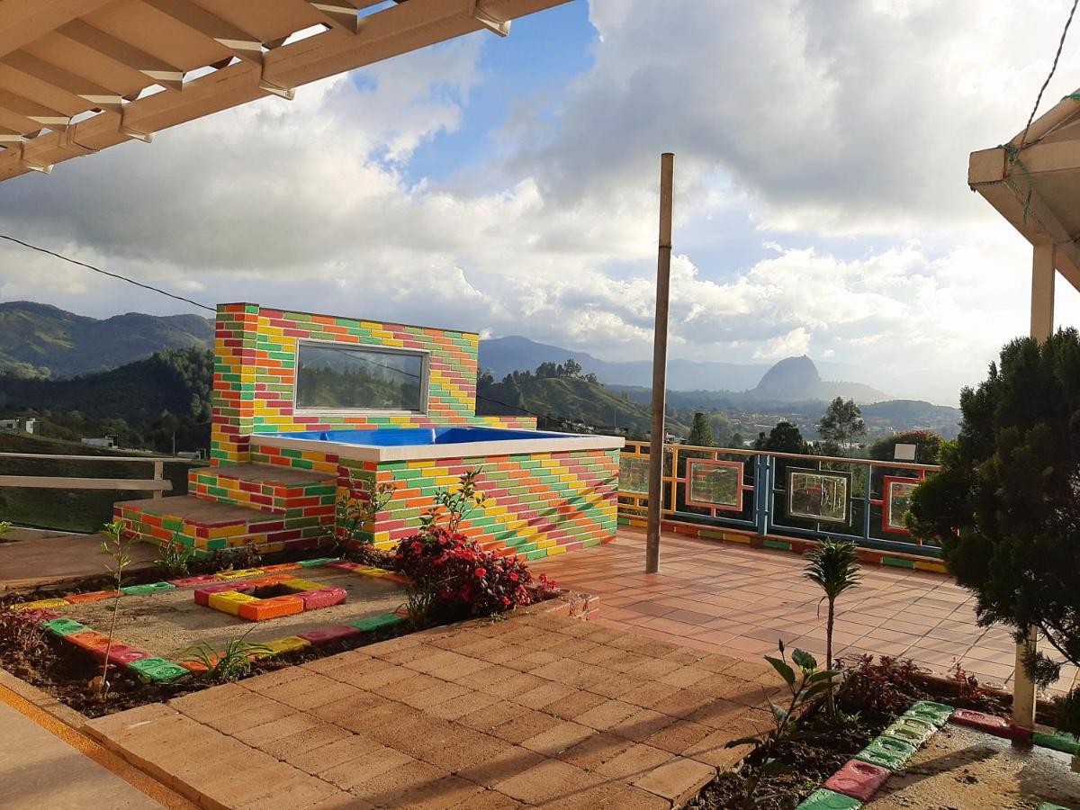 فندق El Mirador De Guatape 2 المظهر الخارجي الصورة